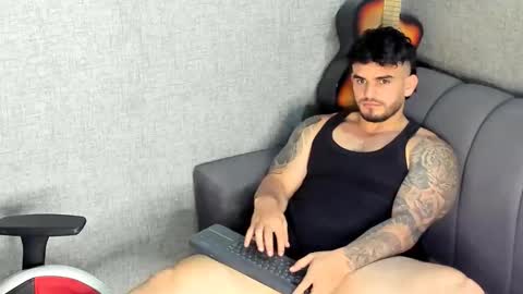 Snapshot of ricardogonzalez666 chatting on October 26, 2025, 12:05 am ricardogonzalez666 online show from October 26, 2025, 12:05 am
