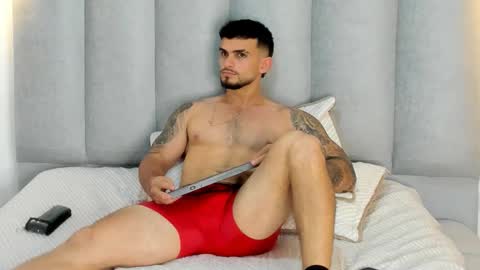 ricardogonzalez666 online show from April 30, 2026, 4:24 pm