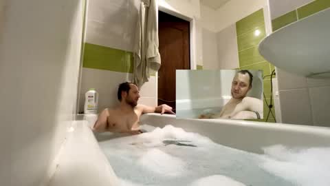 Snapshot of ricciardio chatting on October 16, 2025, 10:22 pm ricciardio online show from October 16, 2025, 10:22 pm