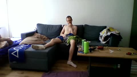 ricciardio online show from May 28, 2026, 8:33 am