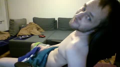 ricciardio online show from June 11, 2026, 2:22 am