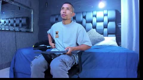 Snapshot of richar_voller chatting on December 30, 2024, 11:37 am richar_voller online show from December 30, 2024, 11:37 am