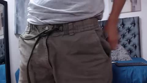 Snapshot of richar_voller chatting on January 27, 2025, 2:13 pm richar_voller online show from January 27, 2025, 2:13 pm