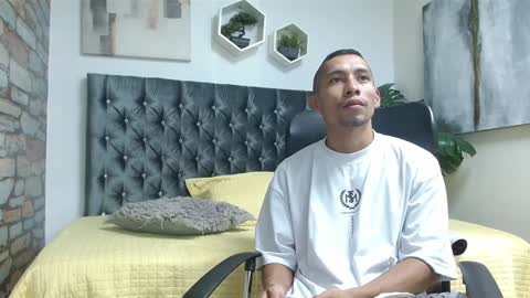 Snapshot of richar_voller chatting on February 6, 2025, 11:21 am richar_voller online show from February 6, 2025, 11:21 am