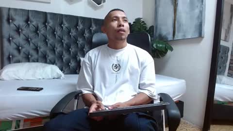 Snapshot of richar_voller chatting on February 24, 2025, 11:21 am richar_voller online show from February 24, 2025, 11:21 am