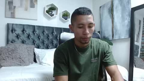 Snapshot of richar_voller chatting on March 11, 2025, 11:23 am richar_voller online show from March 11, 2025, 11:23 am