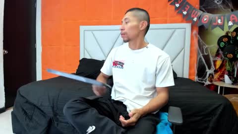 Snapshot of richar_voller chatting on October 25, 2025, 11:29 am richar_voller online show from October 25, 2025, 11:29 am