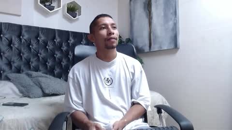 Snapshot of richar_voller chatting on October 26, 2025, 1:17 pm richar_voller online show from October 26, 2025, 1:17 pm