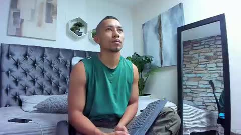 richar_voller online show from July 3, 2026, 11:16 am