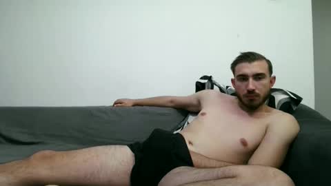 richard111223 online show from November 26, 2025, 1:39 am