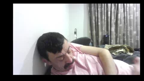 Snapshot of richard_hot27_ chatting on May 26, 2026, 5:31 pm Richard online show from May 26, 2026, 5:31 pm