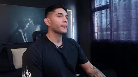 Snapshot of richard_milleer chatting on March 11, 2025, 12:50 pm Ricardo online show from March 11, 2025, 12:50 pm