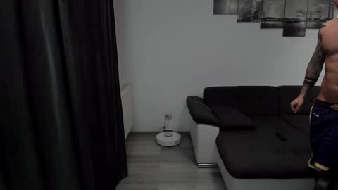 RichardDarell online show from February 16, 2025, 6:43 am