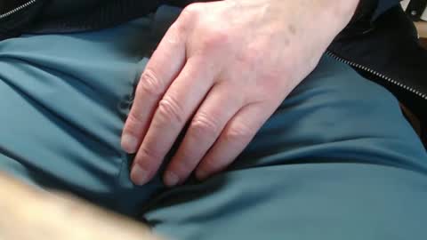 Snapshot of richarder7 chatting on February 22, 2025, 2:30 pm richarder7 online show from February 22, 2025, 2:30 pm