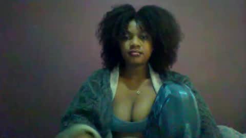ricie001 online show from July 3, 2026, 9:27 am