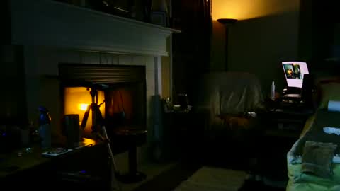 PINK HOLE TWINK online show from February 4, 2025, 8:13 am