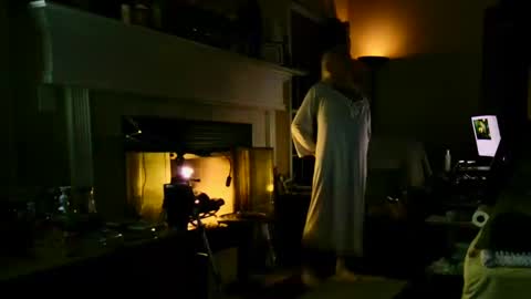 PINK HOLE TWINK online show from September 9, 2025, 3:39 am