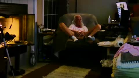 PINK HOLE TWINK online show from September 16, 2025, 4:57 am