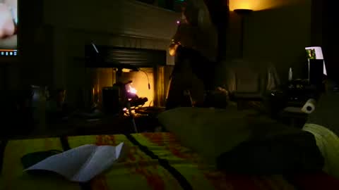 PINK HOLE TWINK online show from October 20, 2025, 2:34 am