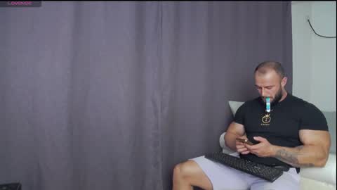 rickymiami1 online show from September 16, 2025, 6:42 pm