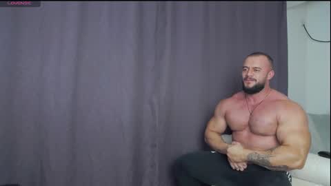 rickymiami1 online show from September 29, 2025, 5:51 pm