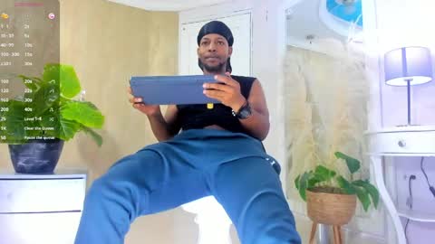 Snapshot of ricobrown777 chatting on May 13, 2026, 3:59 am RicoBrowm online show from May 13, 2026, 3:59 am