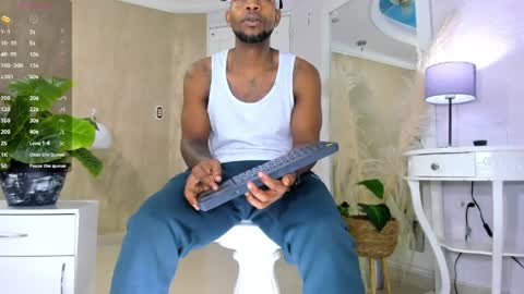 Snapshot of ricobrown777 chatting on May 17, 2026, 3:59 am RicoBrowm online show from May 17, 2026, 3:59 am