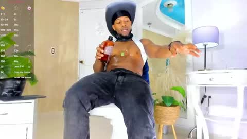 Snapshot of ricobrown777 chatting on June 13, 2026, 4:10 am RicoBrowm online show from June 13, 2026, 4:10 am