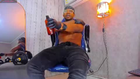 Snapshot of ricobrown777 chatting on July 21, 2026, 12:07 pm RicoBrowm online show from July 21, 2026, 12:07 pm