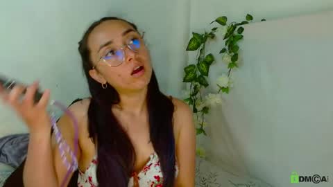 Candy online show from April 29, 2026, 2:04 am