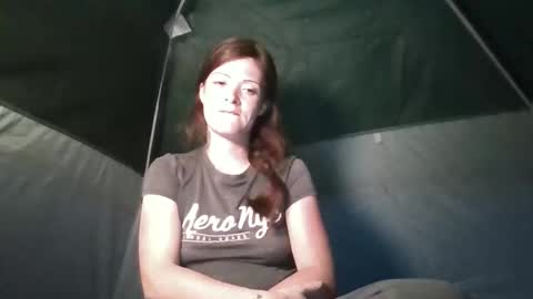 Snapshot of ridinghoodred chatting on June 2, 2026, 1:40 am ridinghoodred online show from June 2, 2026, 1:40 am