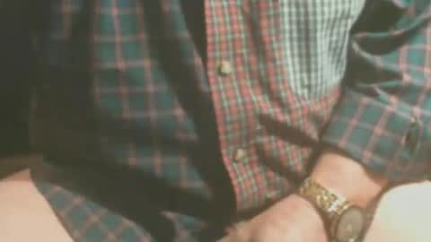 Snapshot of rifplayer0077 chatting on February 23, 2025, 11:00 am rifplayer0077 online show from February 23, 2025, 11:00 am