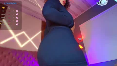 Snapshot of rihanna_rose chatting on October 3, 2025, 4:20 am Riha online show from October 3, 2025, 4:20 am