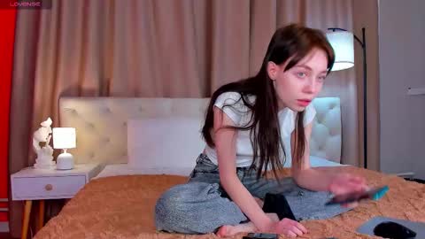 rihanna_walker online show from September 10, 2025, 1:38 am