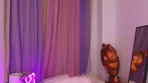 Rina online show from July 23, 2026, 8:51 pm
