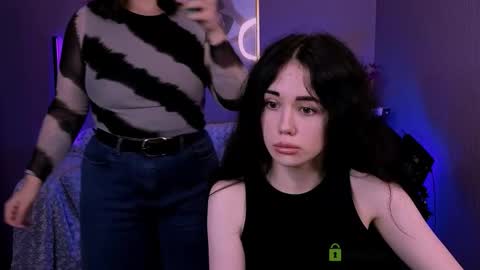 Snapshot of riley_sanders chatting on November 4, 2025, 8:30 pm Meow online show from November 4, 2025, 8:30 pm