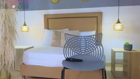 Snapshot of riley_sierra chatting on December 26, 2024, 12:27 pm Riley Sierra online show from December 26, 2024, 12:27 pm