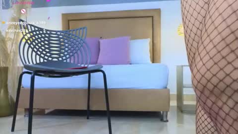 Snapshot of riley_sierra chatting on January 14, 2025, 3:15 pm Riley Sierra online show from January 14, 2025, 3:15 pm