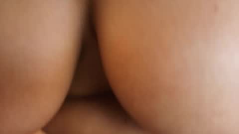Snapshot of rileyallen01 chatting on May 31, 2026, 6:09 pm Rilley Allen online show from May 31, 2026, 6:09 pm