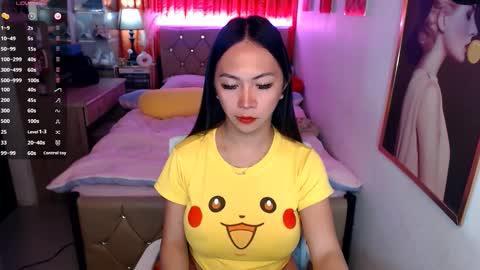 Snapshot of rileymillerx chatting on March 9, 2025, 4:49 am Riley online show from March 9, 2025, 4:49 am