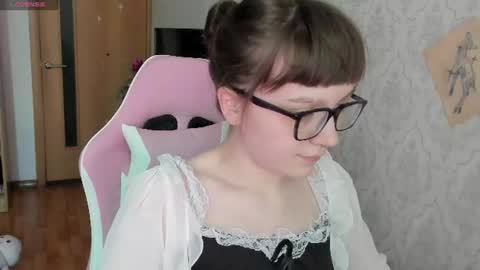 My name is Riley Like my broadcast pls 3 online show from June 12, 2026, 4:11 am