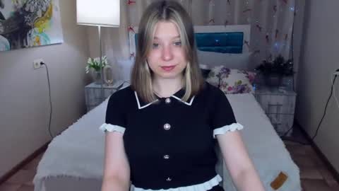 rinacake online show from June 26, 2026, 11:36 am