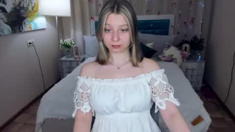 rinacake online show from July 8, 2026, 11:58 am