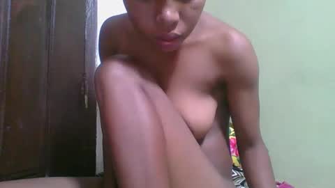 rinah654271 online show from March 9, 2026, 3:32 am