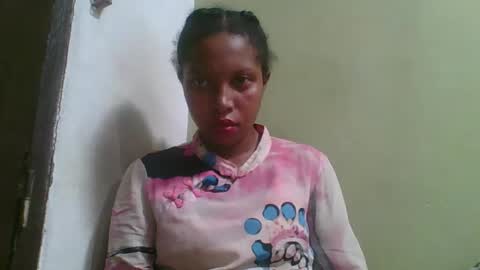 rinah654271 online show from April 25, 2026, 1:41 pm