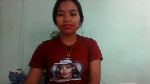 rinah856024 online show from November 3, 2025, 2:51 pm