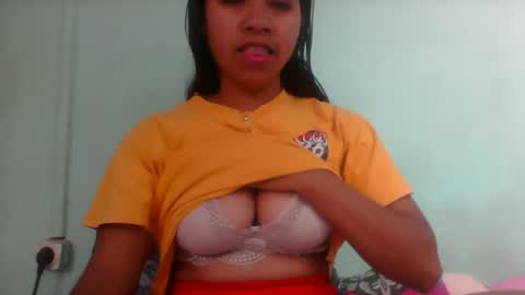 rinah856024 online show from November 15, 2025, 6:00 am