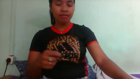 rinah856024 online show from November 20, 2025, 7:41 am