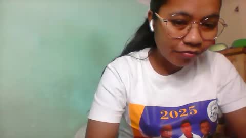 Snapshot of rinah856024 chatting on May 19, 2026, 4:24 pm rinah856024 online show from May 19, 2026, 4:24 pm