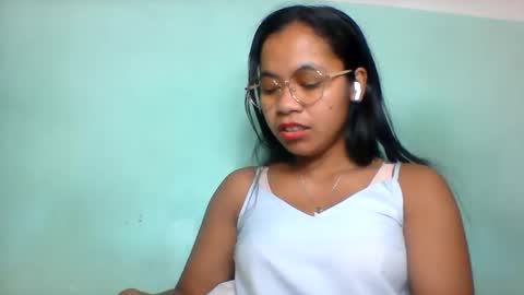 Snapshot of rinah856024 chatting on June 5, 2026, 7:19 pm rinah856024 online show from June 5, 2026, 7:19 pm